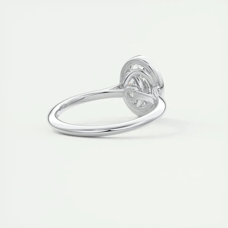 Opulent Oval