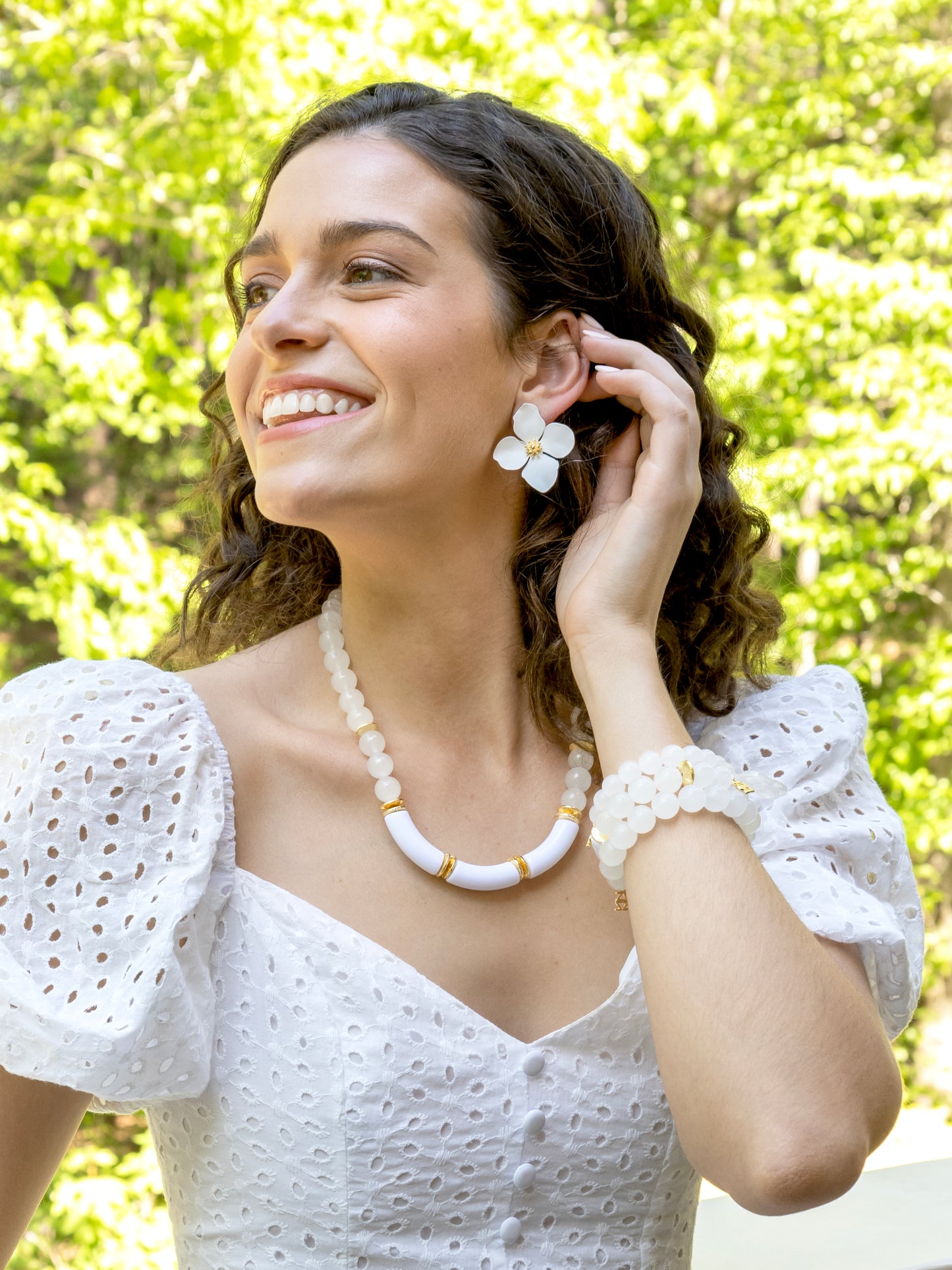 Ariani Collar Necklace