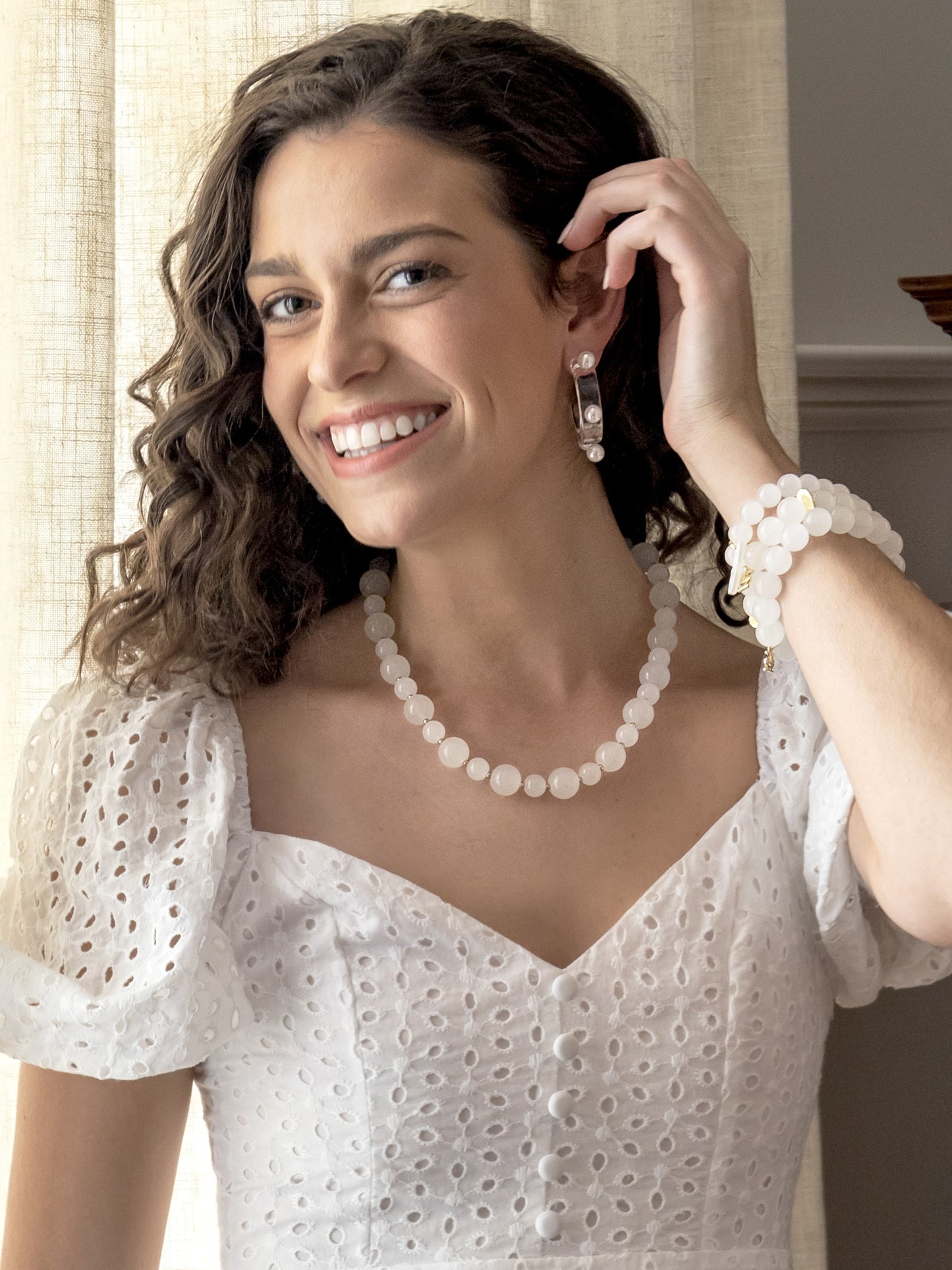 Cappri Collar Necklace