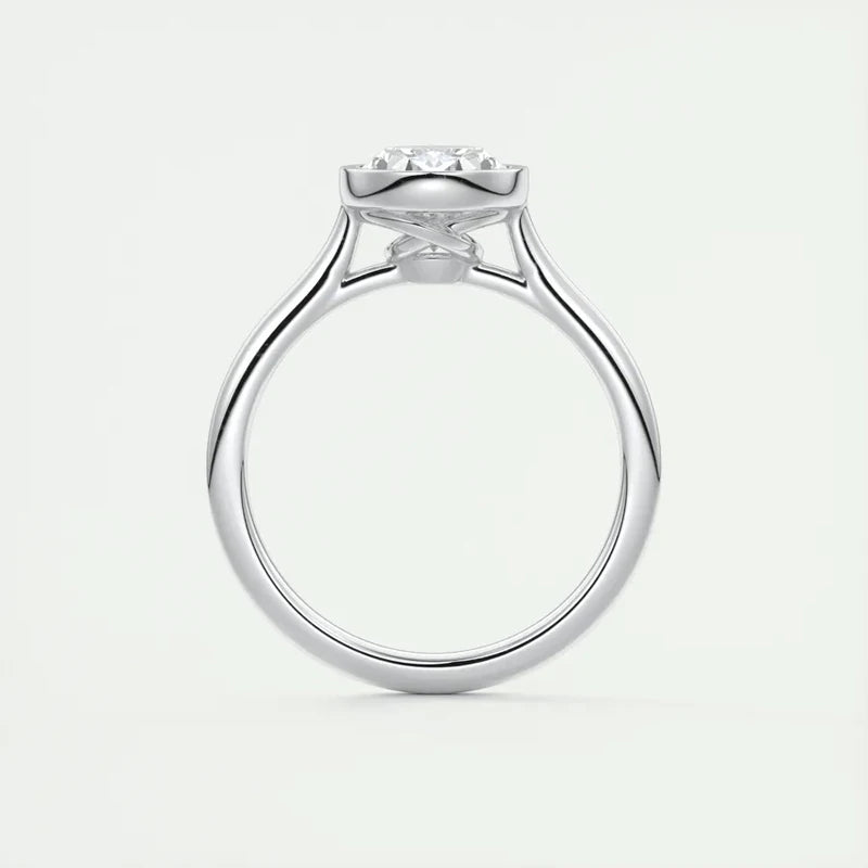 Opulent Oval